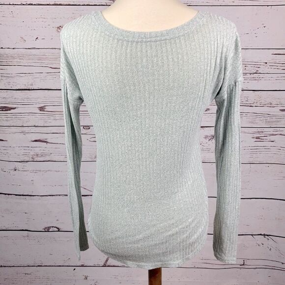 American Eagle Soft & Sexy Marled Green V-Neck Top - Picture 3 of 4